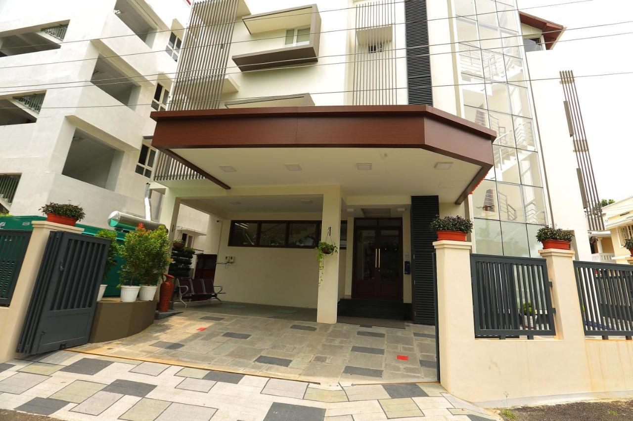 Kira Palace Residency Hotel Ernakulam Exterior photo